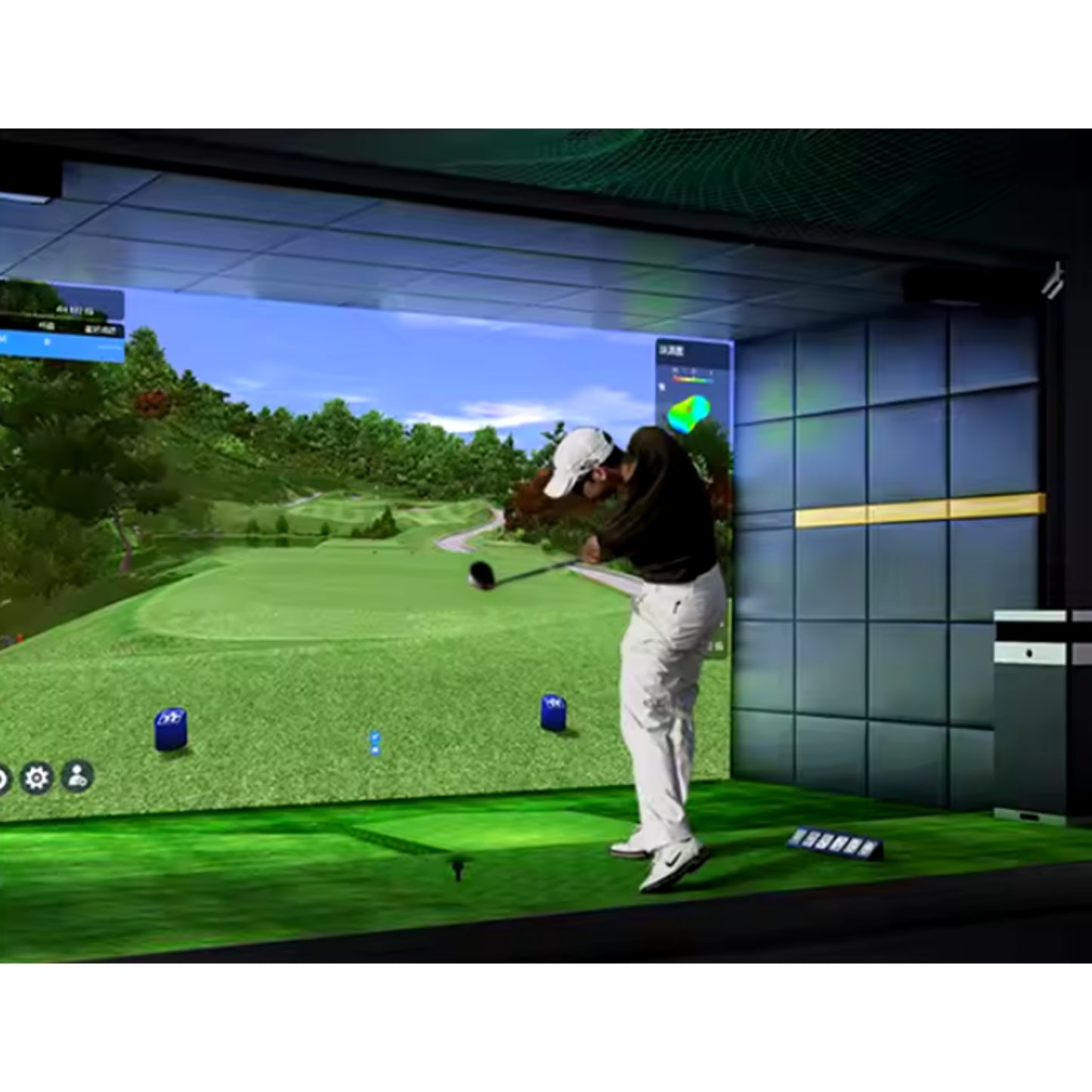 HyperGolf VisionPro Simulator
